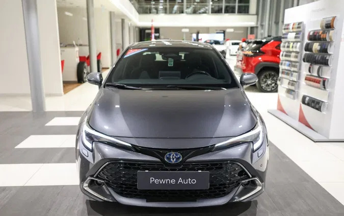 toyota corolla małopolskie Toyota Corolla cena 123850 przebieg: 12844, rok produkcji 2023 z Kudowa-Zdrój